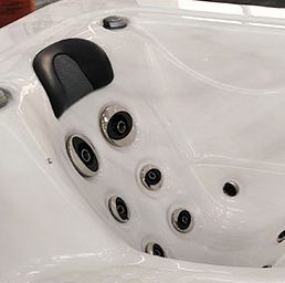 Großer Swim-Spa-Pool Großer Swim-Spa-Pool