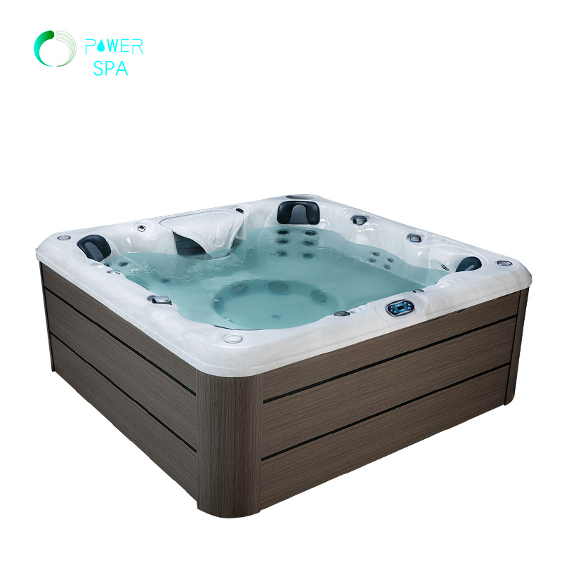 6-personers utendørs spabad