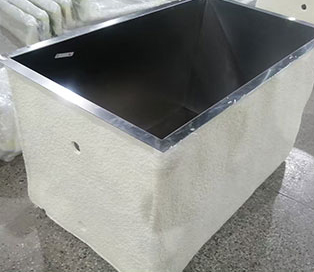 حوض استحمام جليدي خارجي